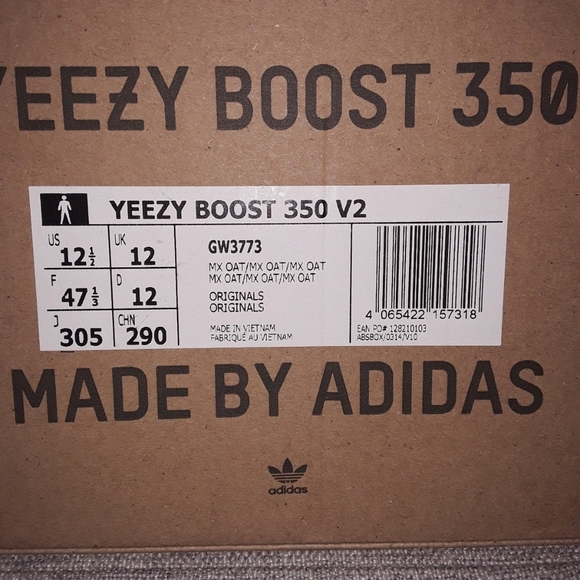 Yeezy Boost 350 v2 "OAT" - Picture 9 of 11